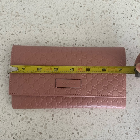 GUCCI Leather Embossed Wallet - Picture 6 of 12